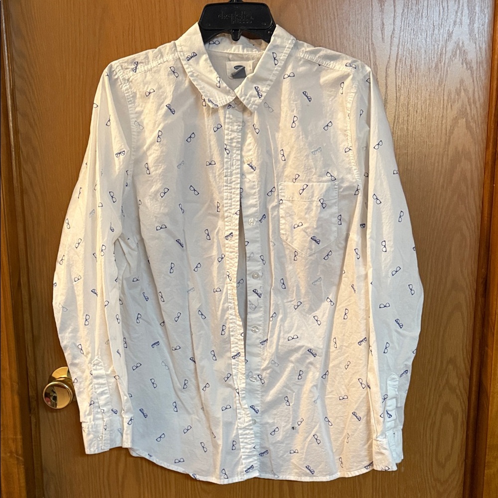 Old Navy White and Blue Button Down Shirt